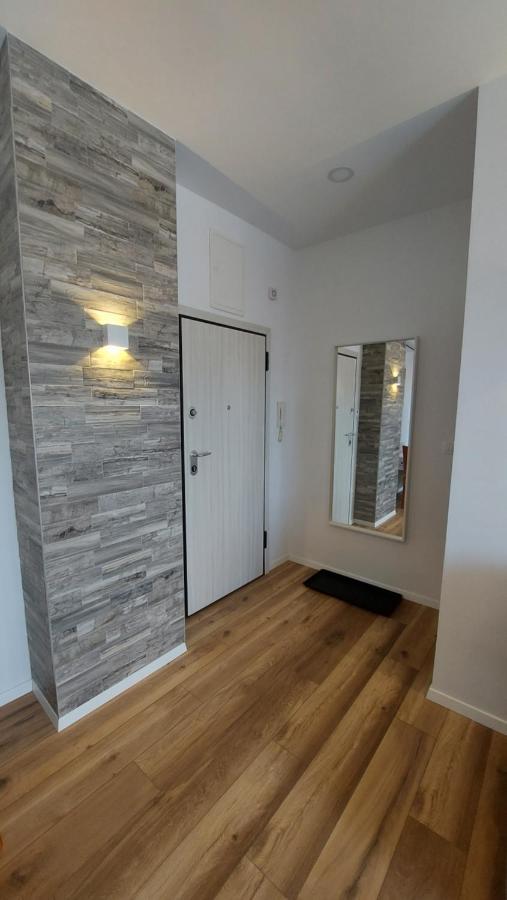 Apartament Square